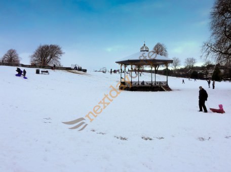 Sledging in Strathaven